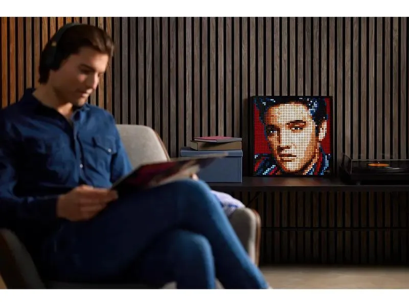 31204 Elvis Presley “The King”