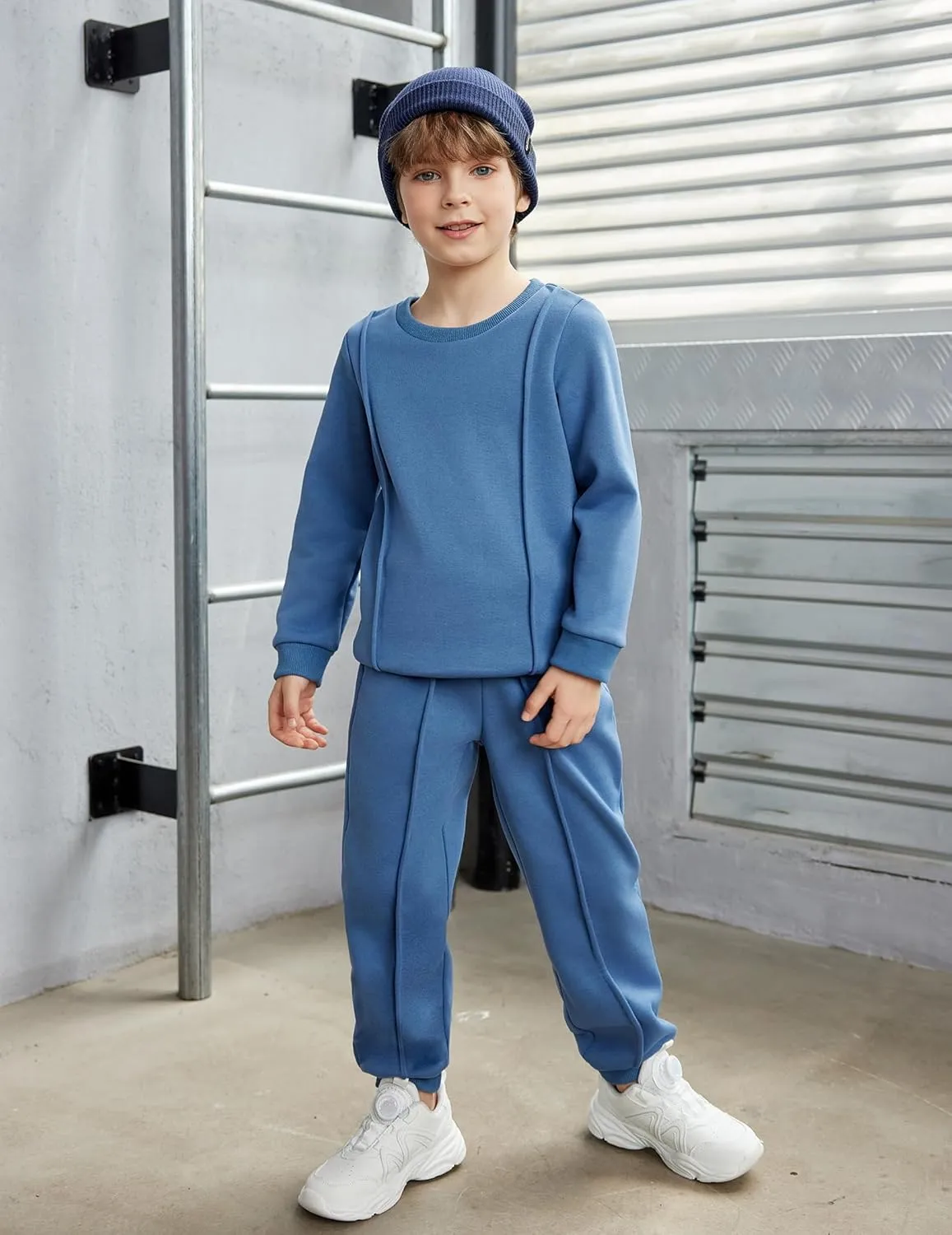 Arshiner Boys Round Neck Long Sleeve Sweatshirt and Pants Set Fall Winter Clothes Toddler Boy 2 Piece Thick Outfits