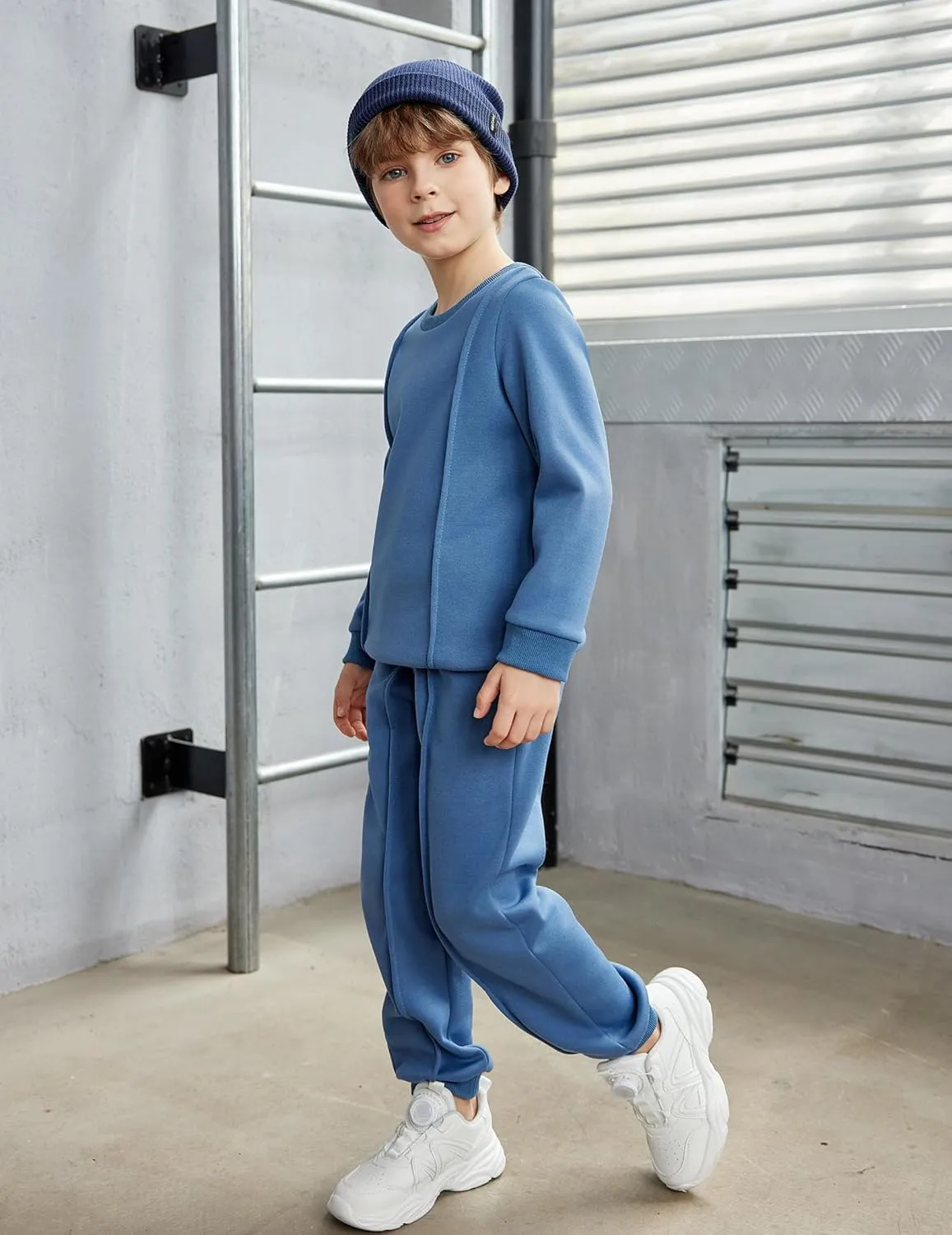 Arshiner Boys Round Neck Long Sleeve Sweatshirt and Pants Set Fall Winter Clothes Toddler Boy 2 Piece Thick Outfits
