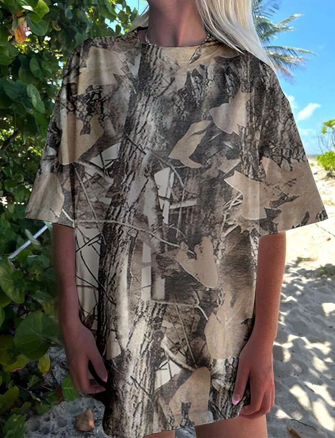 Camo Oversized Tee Shirt for Women Men Short Sleeve Crew Neck T-Shirts Maple Leaf Print Baggy Streetwear Shirt