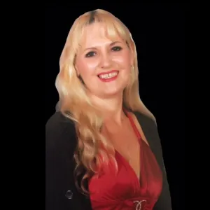 Catherine Reason - Solo Singer - Palmerston North