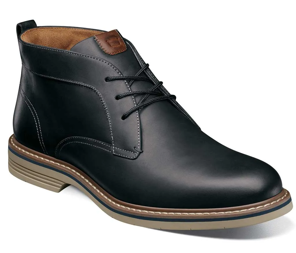 Florsheim Men's Norwalk Plain Toe Chukka Boot Black