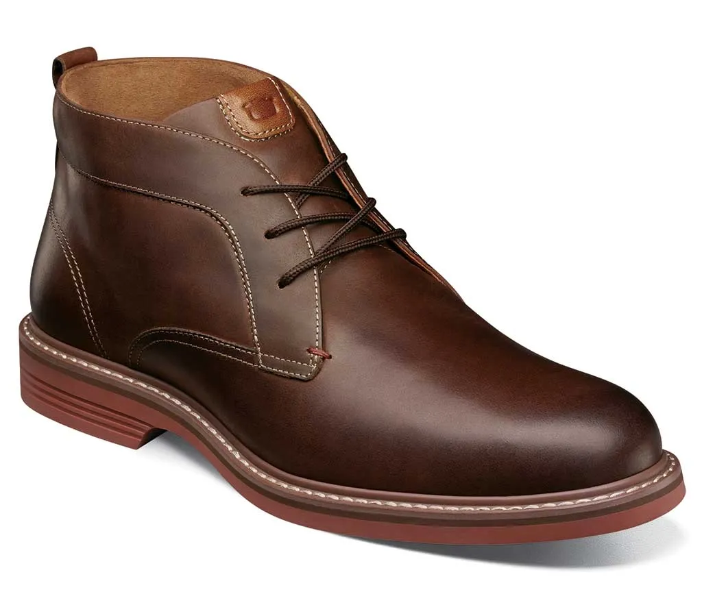 Florsheim Men's Norwalk Plain Toe Chukka Boot Brown