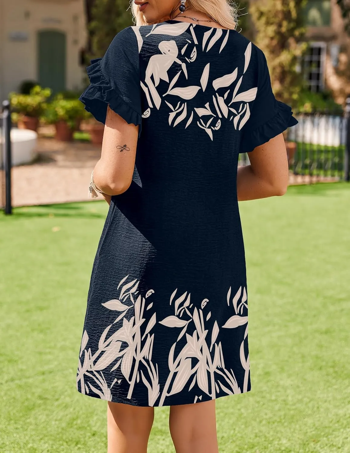 HOTOUCH Womens Summer Dress 2025 Short Sleeve A-Line Mini Dress Casual Crew Neck Shift Dress Beach Sundress with Pockets