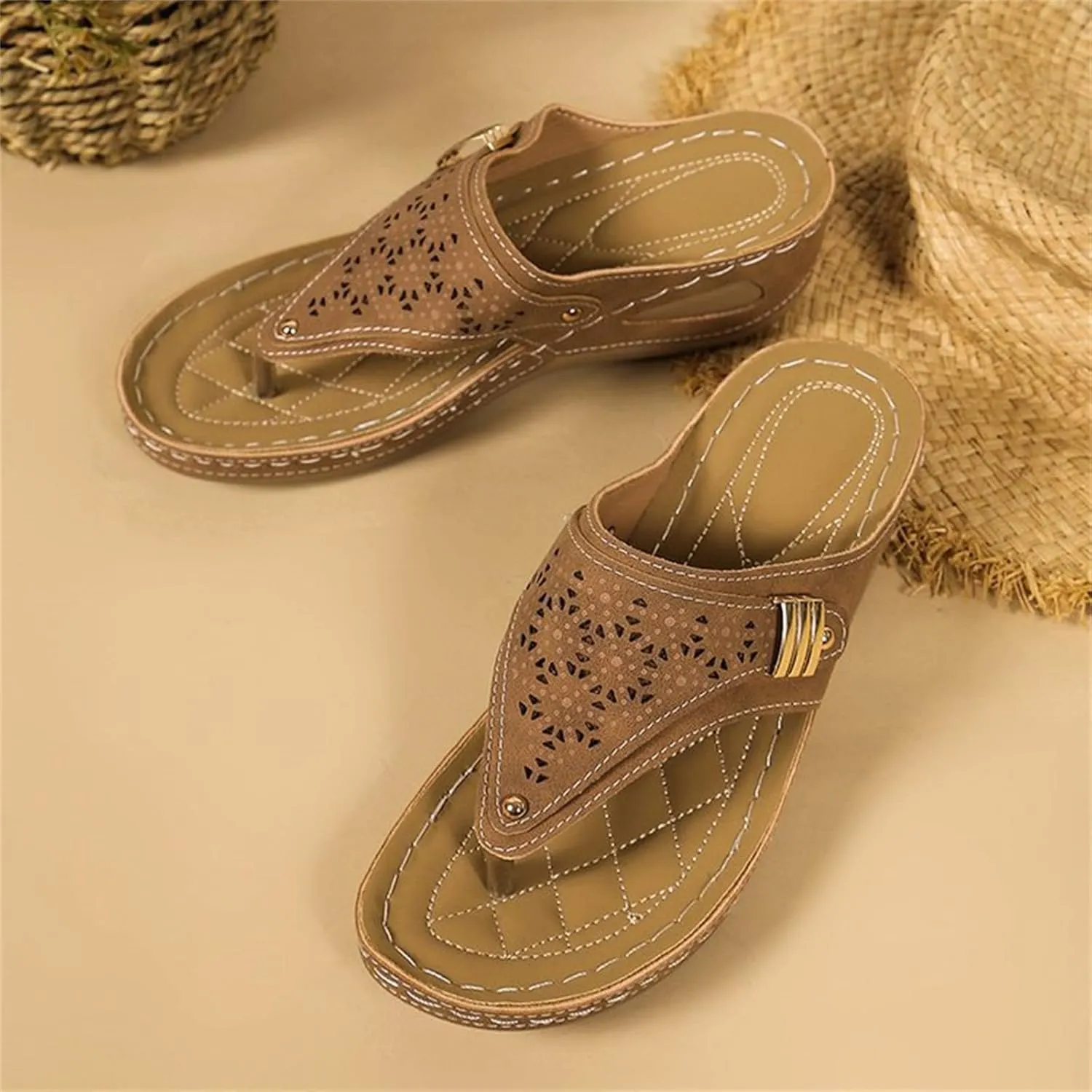 Ladmiple Sandals Women Dressy Summer Flat Cute Casual Beach Shoes Orthopedic Arch Support Thong Flip Flops Orthotic Slides