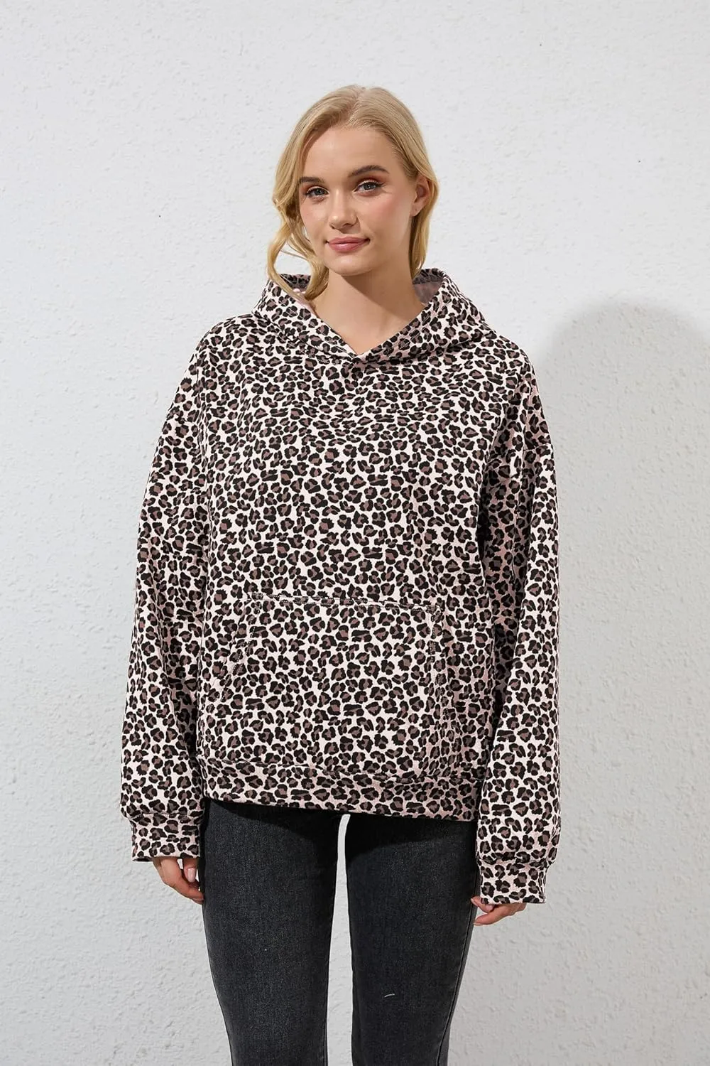 Leopard Print Oversized Hoodie for Men Women Cheetah Graphic Printed Hooded Sweatshirts Streetwear Pullover Hoodies