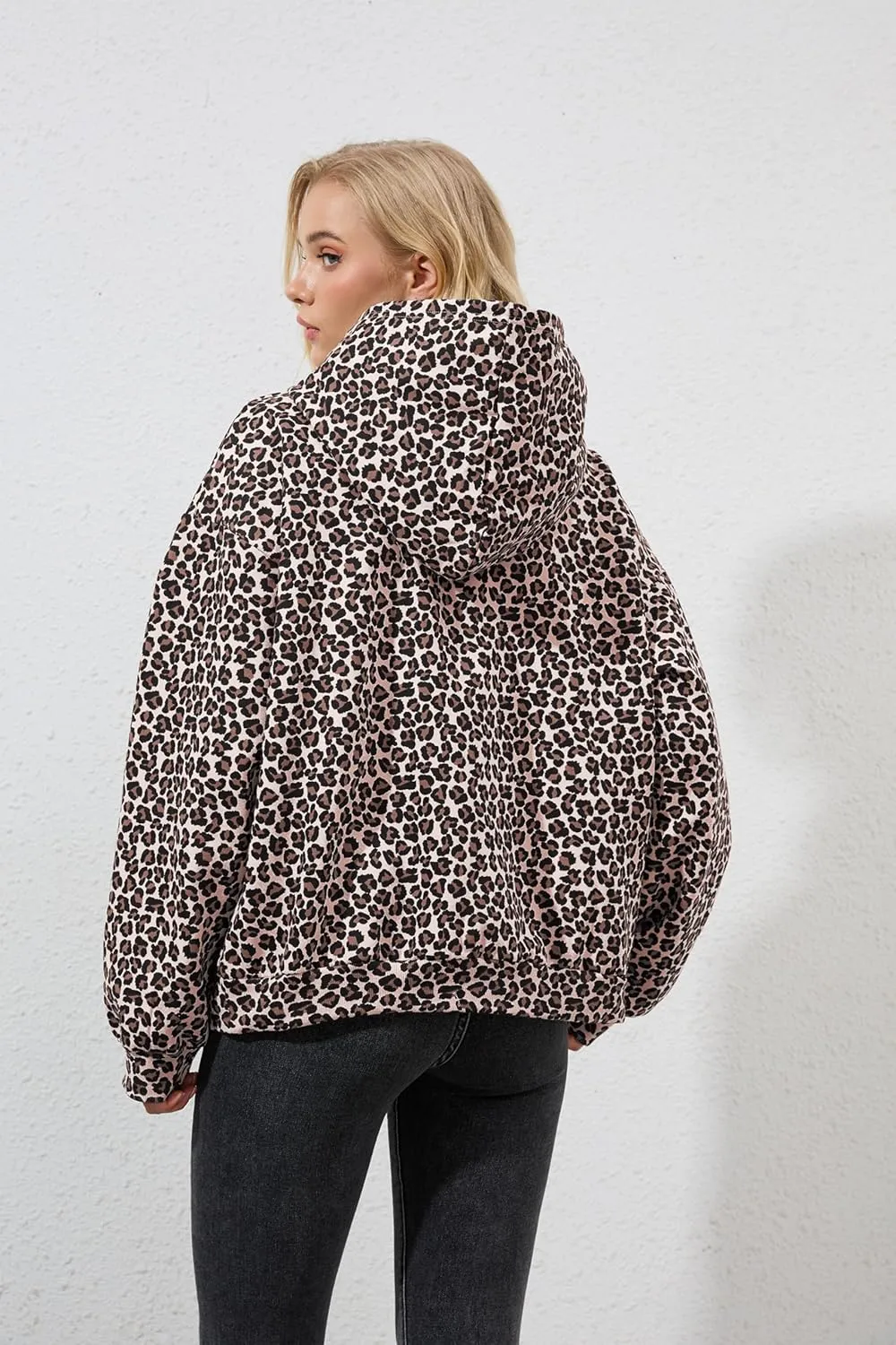 Leopard Print Oversized Hoodie for Men Women Cheetah Graphic Printed Hooded Sweatshirts Streetwear Pullover Hoodies