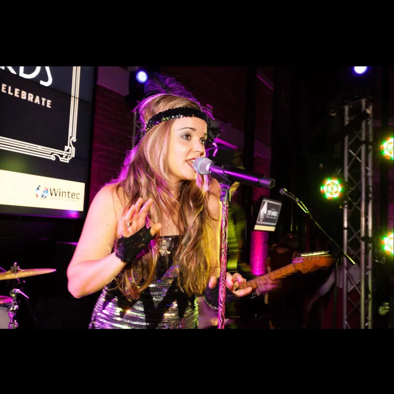 The Monroes - 4 or 5 piece Covers band - Hamilton