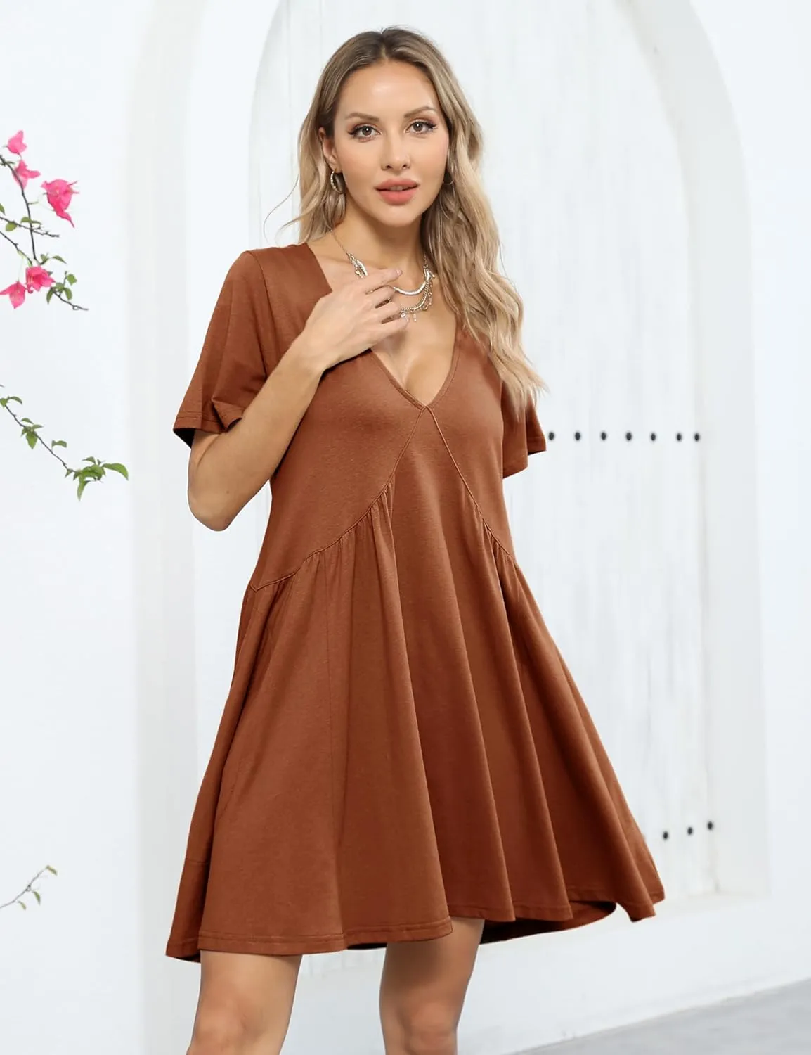 Watashi Women's Summer Short Sleeve Mini Dress V-Neck Casual Loose Pleated Dress Doll Neck Short Dress with Pockets