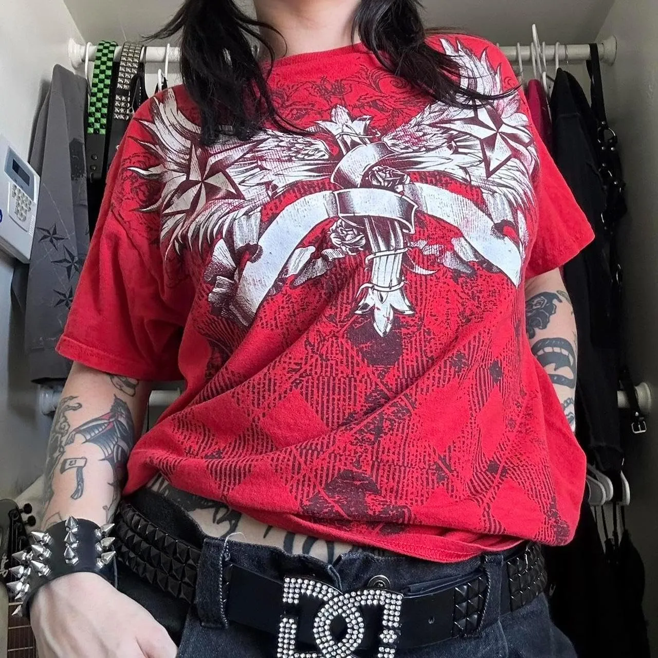 Women Graphic Grunge Shirts Loose Fit Gothic Punk Tees Y2k Emo Clothes Teen Girls Baggy T Shirts 2000s Vintage Tops