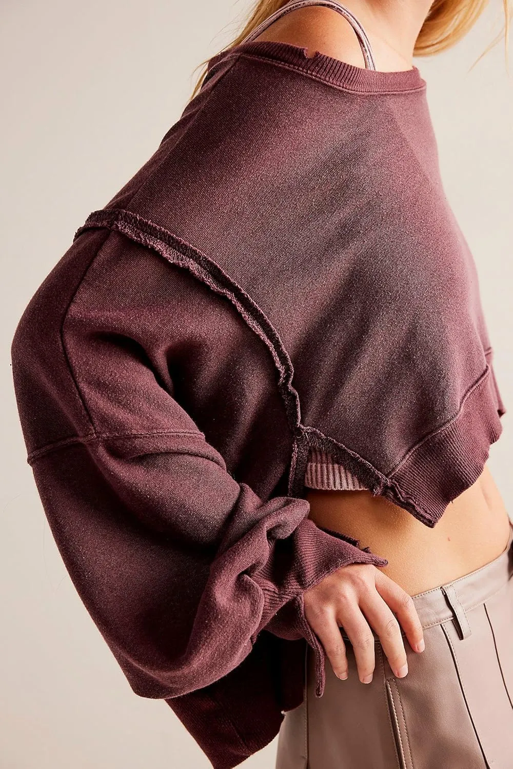 Yuemengxuan Womens Y2k Oversized Sweatshirt Scoop Neck Pullover Tops Batwing Sleeve Cropped Sweatshirts Fall Outfits