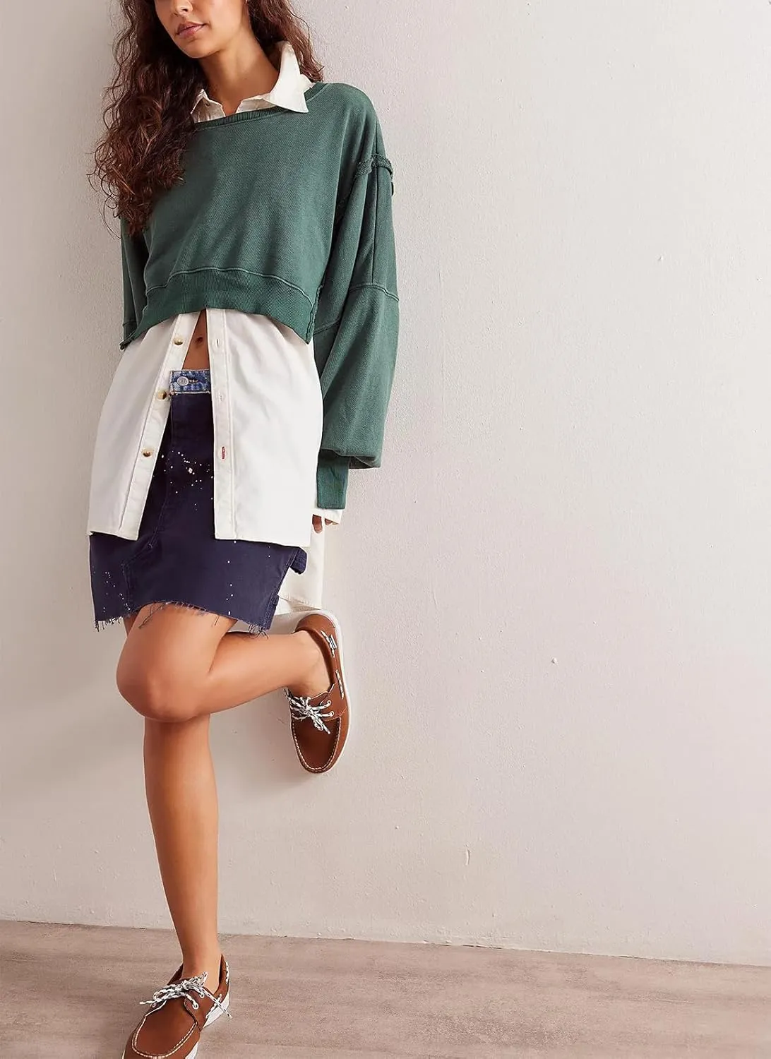 Yuemengxuan Womens Y2k Oversized Sweatshirt Scoop Neck Pullover Tops Batwing Sleeve Cropped Sweatshirts Fall Outfits